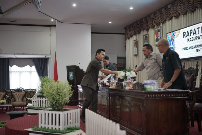 Legislator Rizal Nagara