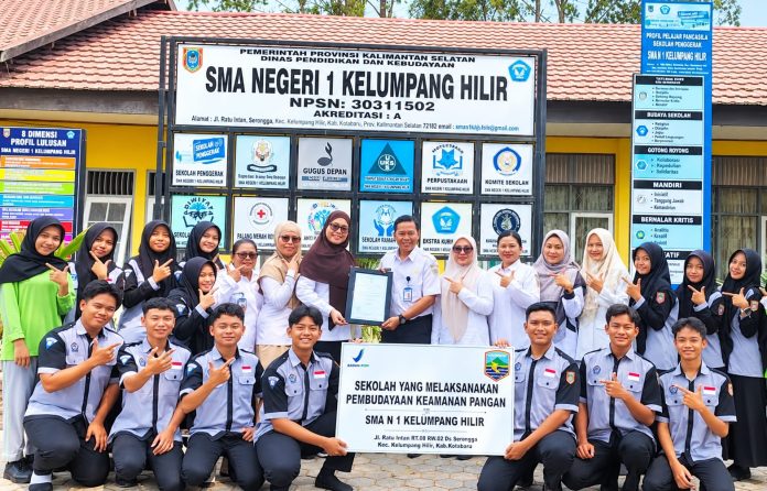 SMAN 1 Kelumpang Hilir